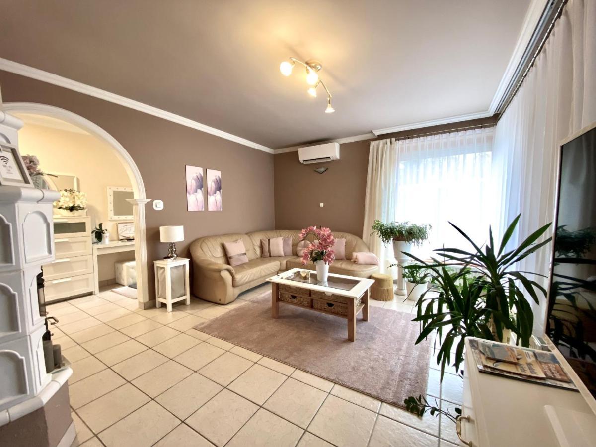 Do-Ti Apartmanhaz 발라톤엘 외부 사진