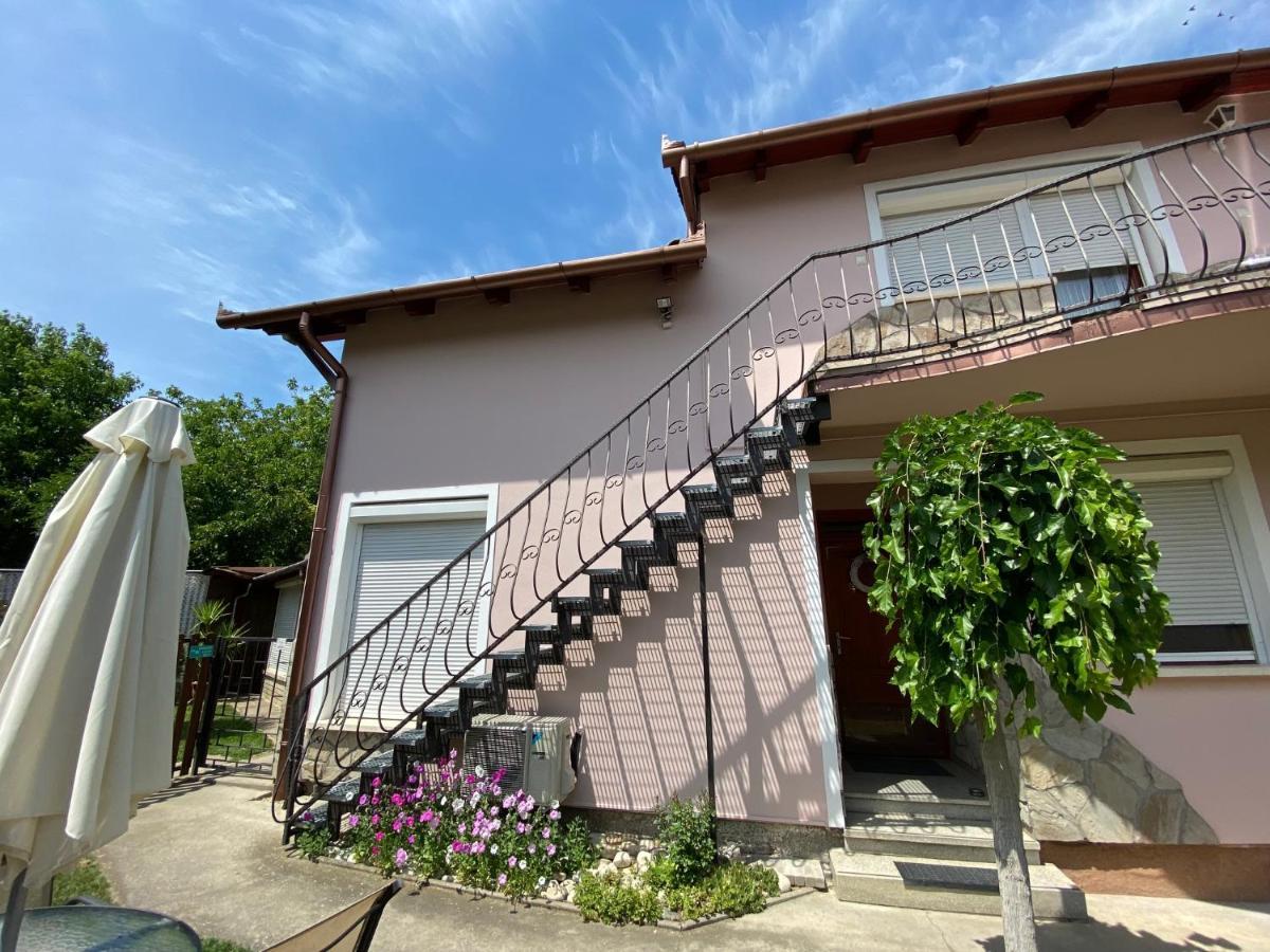 Do-Ti Apartmanhaz 발라톤엘 외부 사진